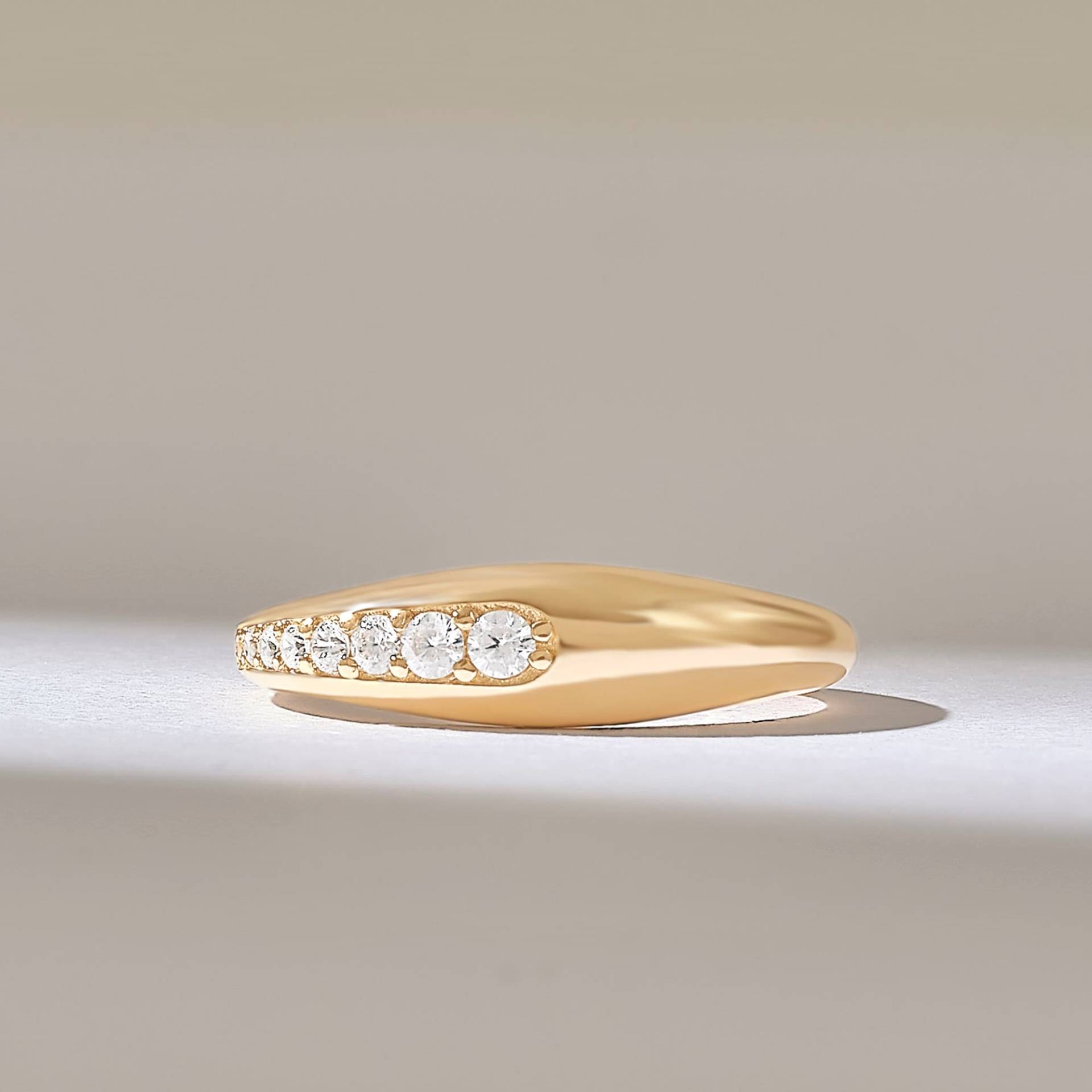 Aufsteigender Diamantring, Pave Diamant Pinky Ring, Einzigartiger Diamantring Für Frauen, Moderne Siegelring, Geschenk Sie, Mutter, Frau von DiaFineJewelry