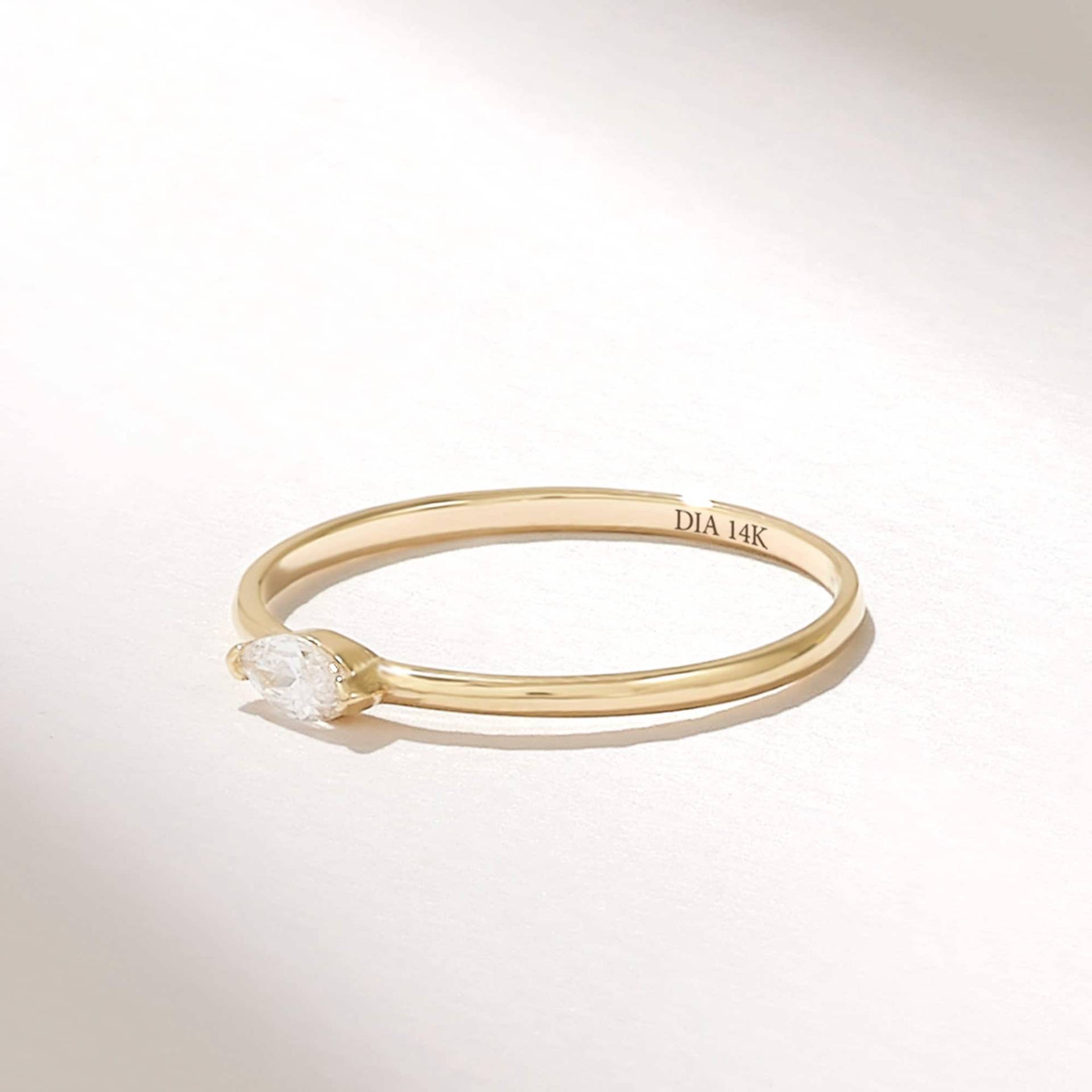 Diamant Basic Marquise Ring, Massivgold Ost West Verlobungsring, 14K Gold Kleine Versprechen Ring Für Sie, Frauen Vorschlag Bandring von DiaFineJewelry