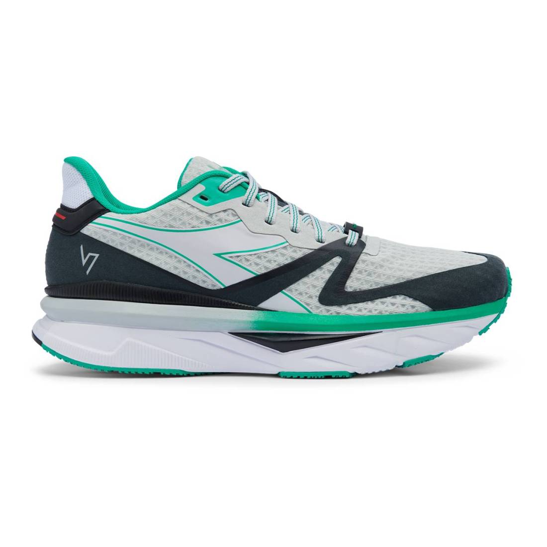 Diadora ATOMO V7000 Herren Laufschuhe grün Gr. 43 von Diadora