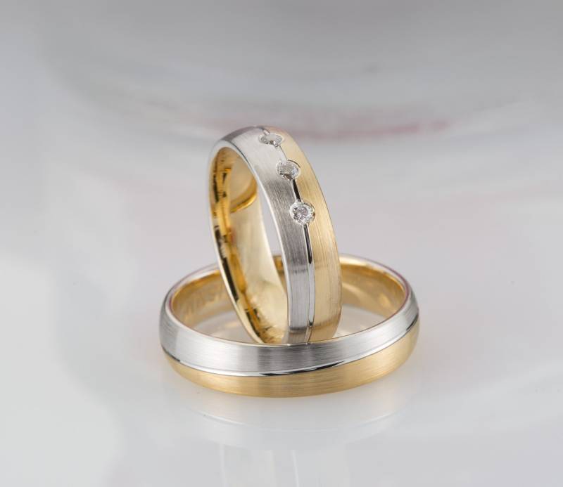 stilvolle 14K Gelb Und Weiß Gold Eheringe Set -N36 | Passende Ringe Für Paare Brillantring Damen Herren Verlobung Geschenke von DialookJewelry