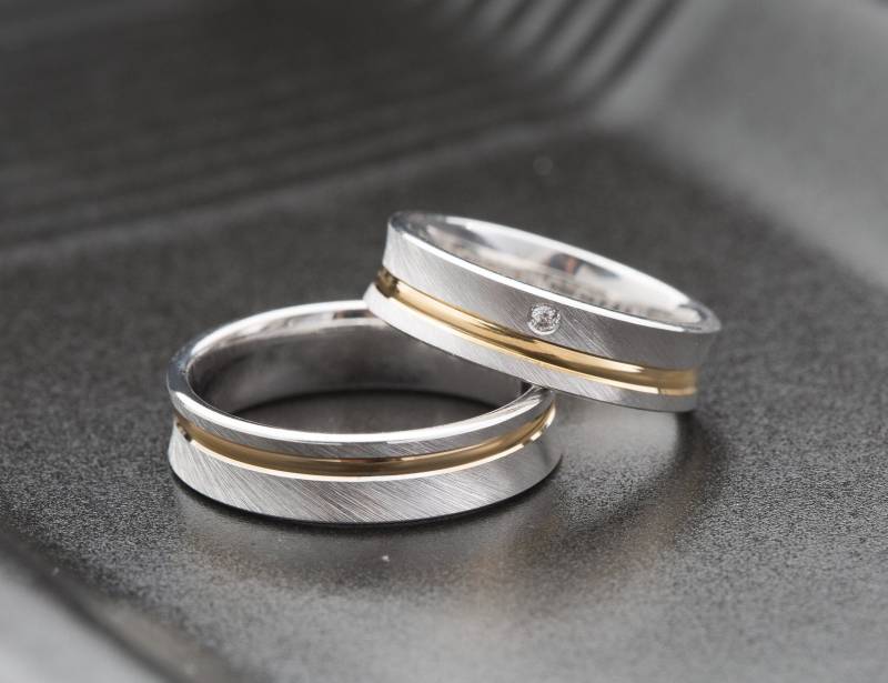 stilvolles 14K Solid Gold Ehering Set -N12 | Antiker Jubiläumsring Zweifarbiges Verlobungsring Mit Diamond Touch Geschenk Für Sie, Ihn von DialookJewelry