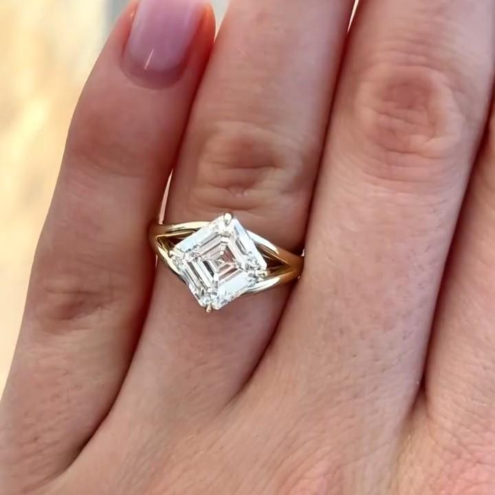 3Ct Asscher Cut Lab Grown Diamond Engagement Ring Solitaire 14K Split Shank Promise Wedding Anniversary Gift For Women von Diamantglanz