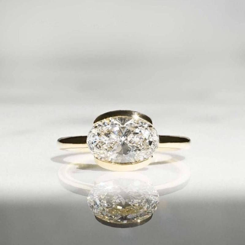 Oval Lab Grown Diamond Ring Half Bezel Engagement Solid Gold Solitaire East West Anniversary von Diamantglanz