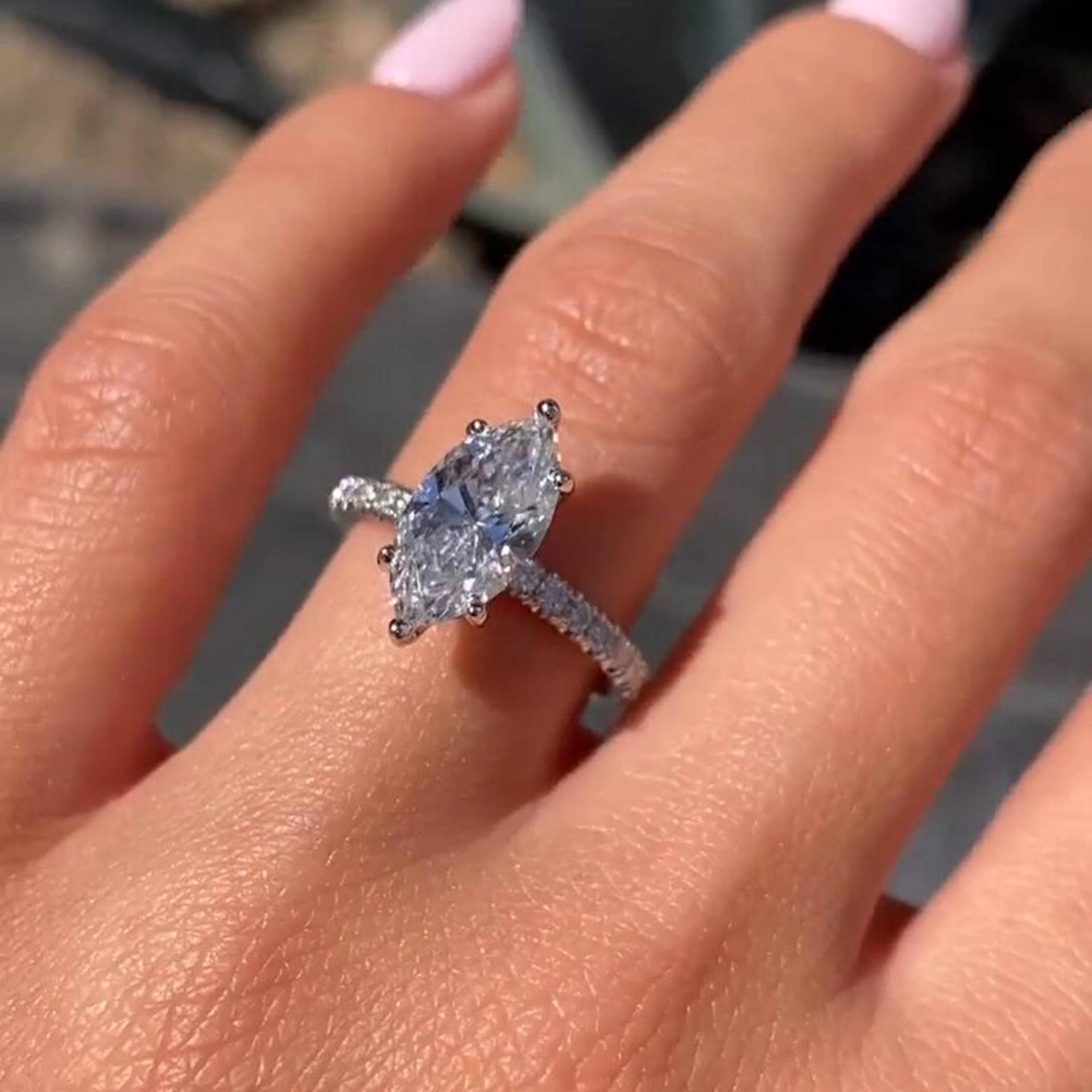 Vintage Marquise Cut Lab Grown Diamond Engagement Ring 14K Solid Gold Wedding Band Unique Promise von Diamantglanz