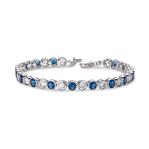 Diamond Treats Bezel 925 Sterling Silber Tennisarmbänder für Damen und Mädchen, Silber-Armband mit funkelnden 4 mm weißen und blauen Cubic Zirkonia Steinen in einer Lünettenfassung, Silber Schmuck von Diamond Treats