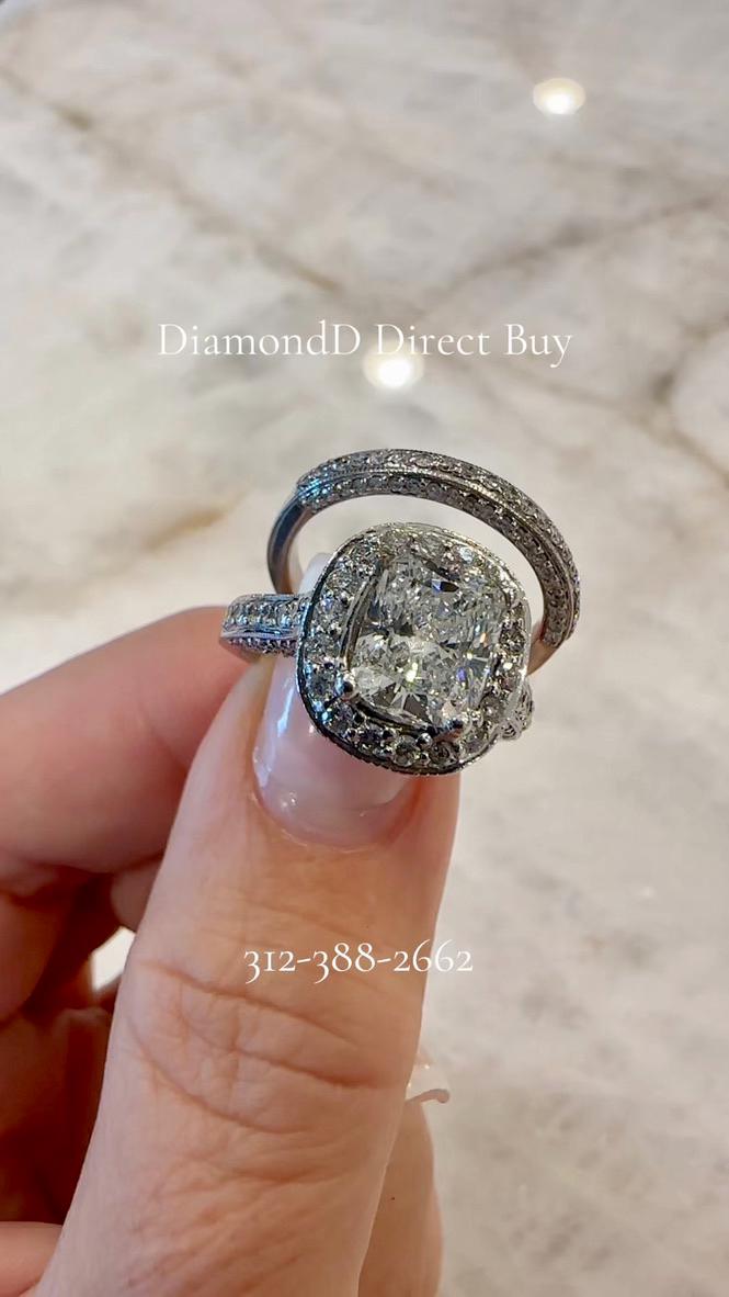 3.50Ct Diamant Vintage Style Set 2.0 I Vs2 Gia Center Pillow Diamond 3.50Ct Diamant Vintage Style Set 2.0 I Vs2 Gia Center Pillow Diamond von DiamondDirectBuy