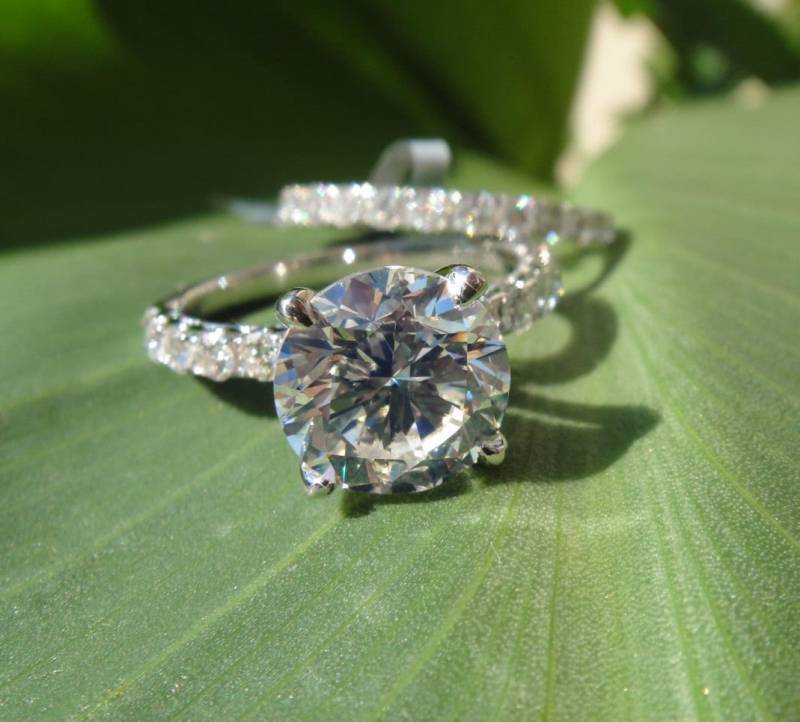 Diamant Als Ring 4, 71 Ct Mit Band 2, 71 H Vs1 Mittiger - Ex Traumhafte Gefasst Diamant Als Ring 4, 71 Ct Mit Band 2, 71 H Vs1 Mittiger - Ex Traumhafte Gefasst von DiamondDirectBuy