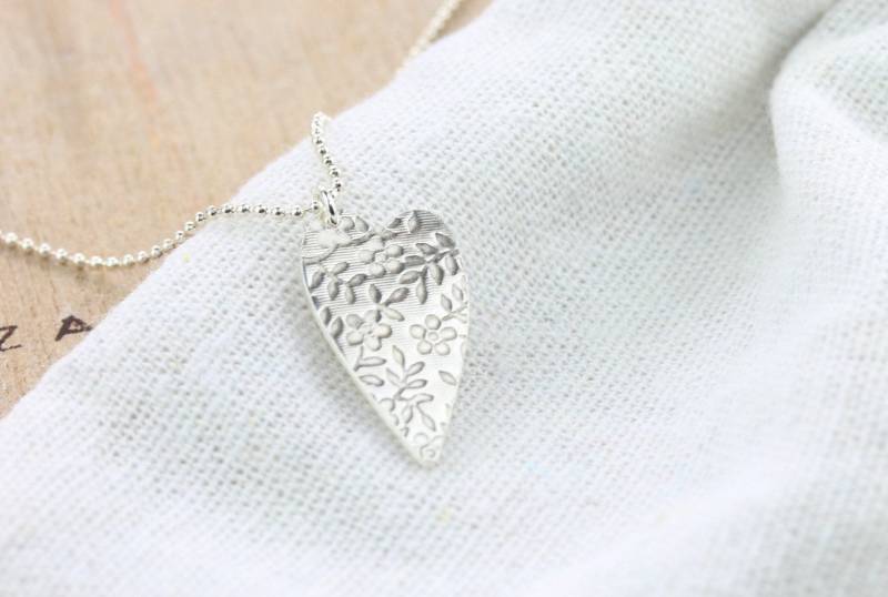 Floral Print Wild Love Herz Halskette | Silber Floral Print Wild Love Herz Halskette | Silber von DiamondFishJewellery