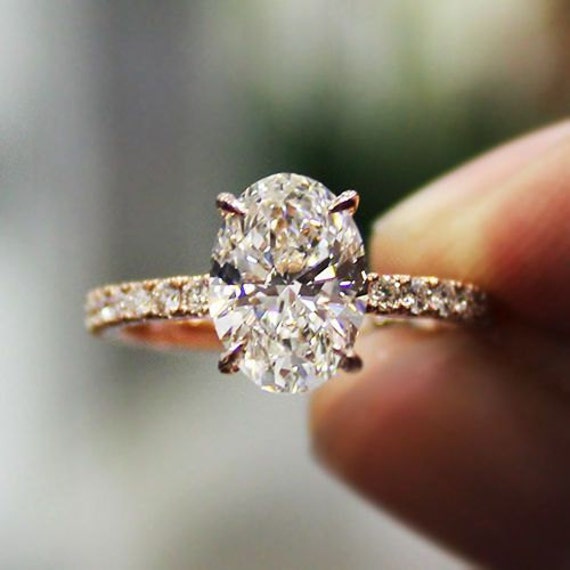 1, 65 Carat Oval Geschliffenen Diamanten Verlobungsring Ewigkeit Band F Si1 Dgs 1, 65 Carat Oval Geschliffenen Diamanten Verlobungsring Ewigkeit Band F Si1 Dgs von DiamondMarket