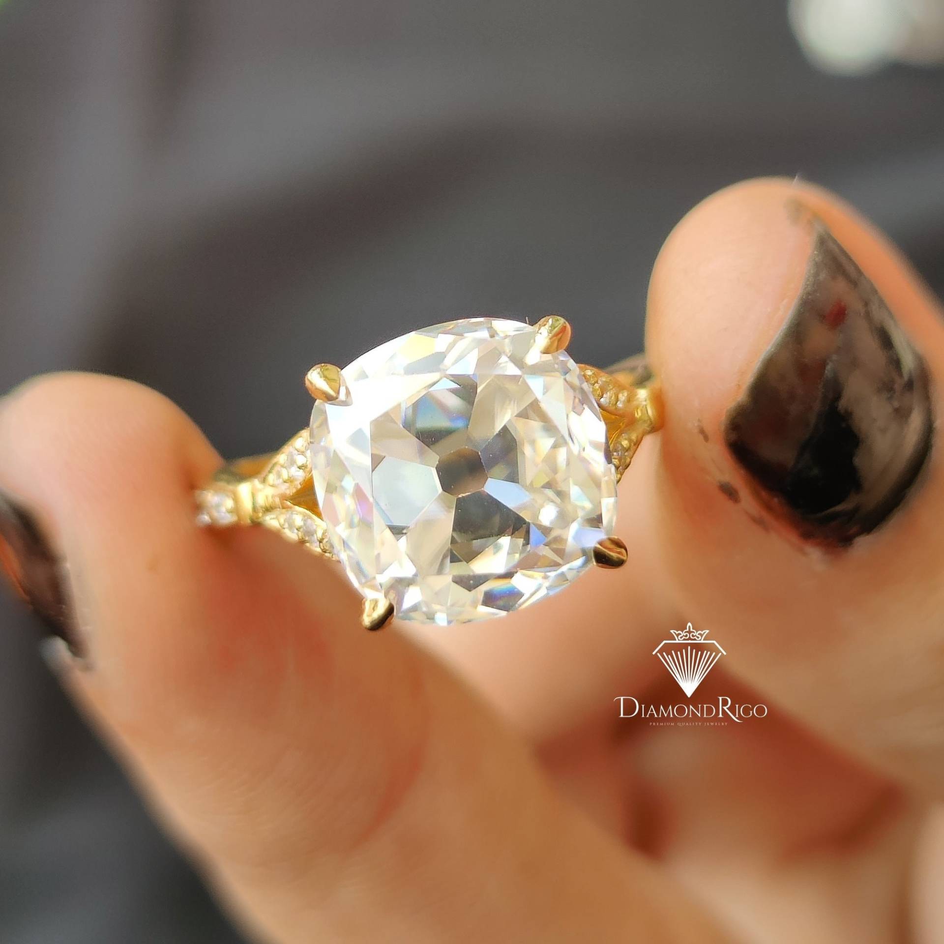 11mm Alter Moissanit Verlobungsring, Omc Solitaire Ehering, Antiker Ring, 10Kt/14Kt/18Kt Gelbgold Geschenk Für Sie von DiamondRigo