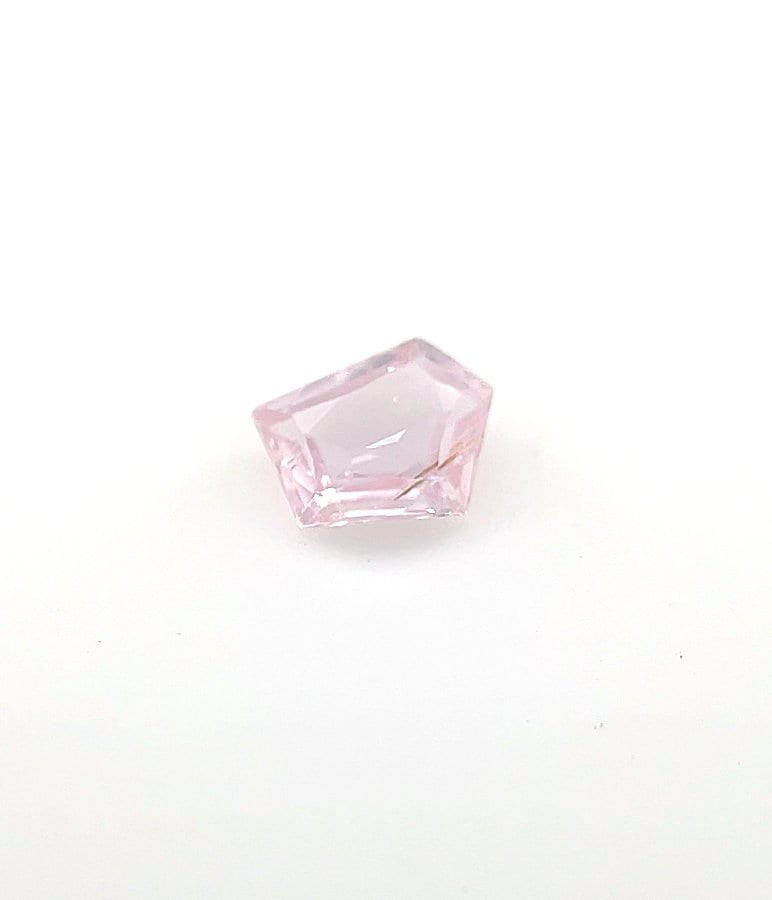 Aaaa Qualität 0, 66 Ct Shield Cut Pastell Pink Saphir Verlobungsring Edelstein von Diamondful