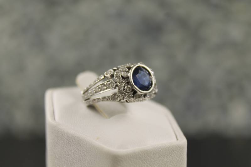 Saphir Und Diamant Als Ring Saphir Und Diamant Als Ring von DiamondsByJ