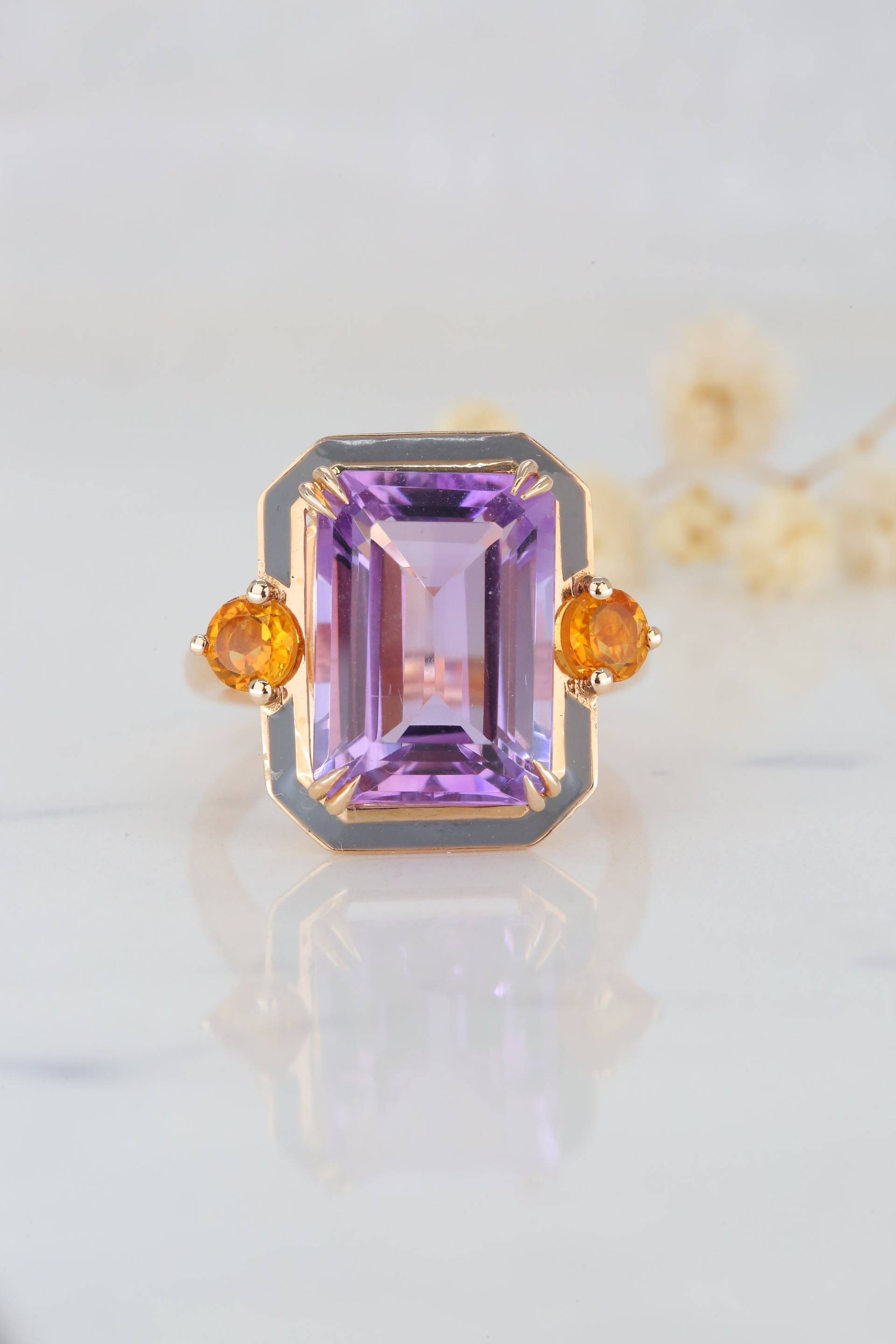 Art Deco Und Cocktail Stil Ringe, Grau Emaillierter Amethyst Citrin Stein Ring, 14K Gold Ring von DiamondsVivid