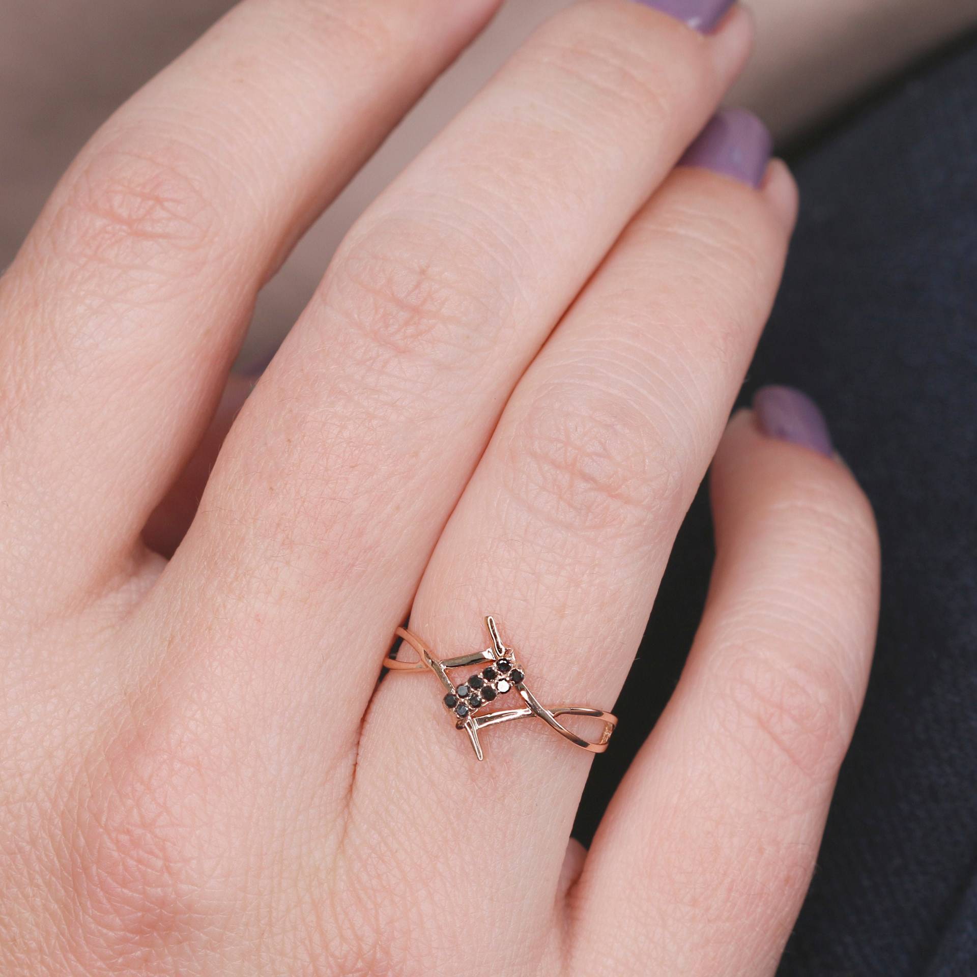 Solide Gold Stacheldraht Ring, Schwarze Diamant-Ring, Rose Natürliche Diamant-Ring von DianaBlackIce