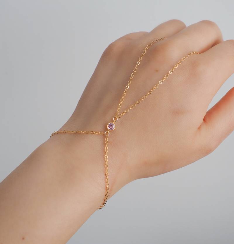 14K Gold Filled Pink Cz Schleife Zierliche Handkette von DianaHoDesigns