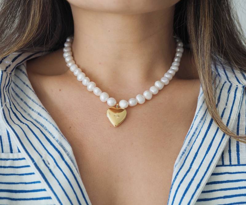 Süßwasserperle Und 14-Karätiges Gold Gefüllte Herz-starburst-Medaillon-Halskette von DianaHoDesigns