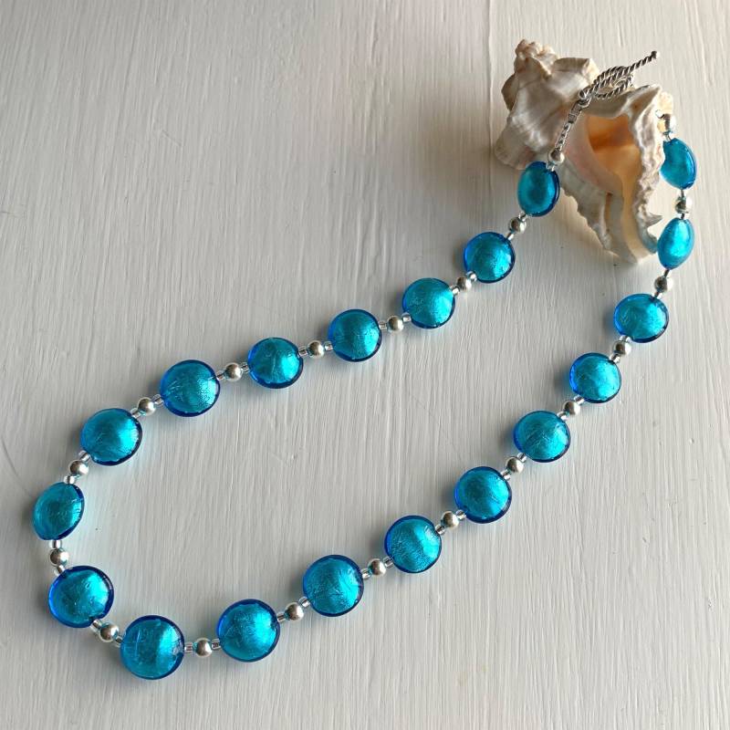 Diana Ingram Halskette Mit Türkisen Kleinen Linsen Aus Muranoglas An Einem Sterling Silber Anhänger von DianaIngramJewellery