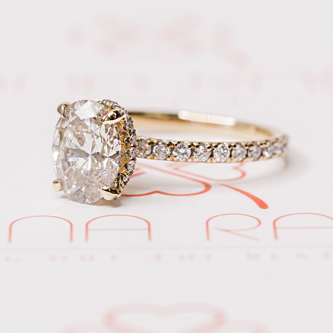 2 Karat Ovaler Diamant Ring, Verlobungsring, Hidden Halo, Verlobungsring von DianaRafaelJewelry