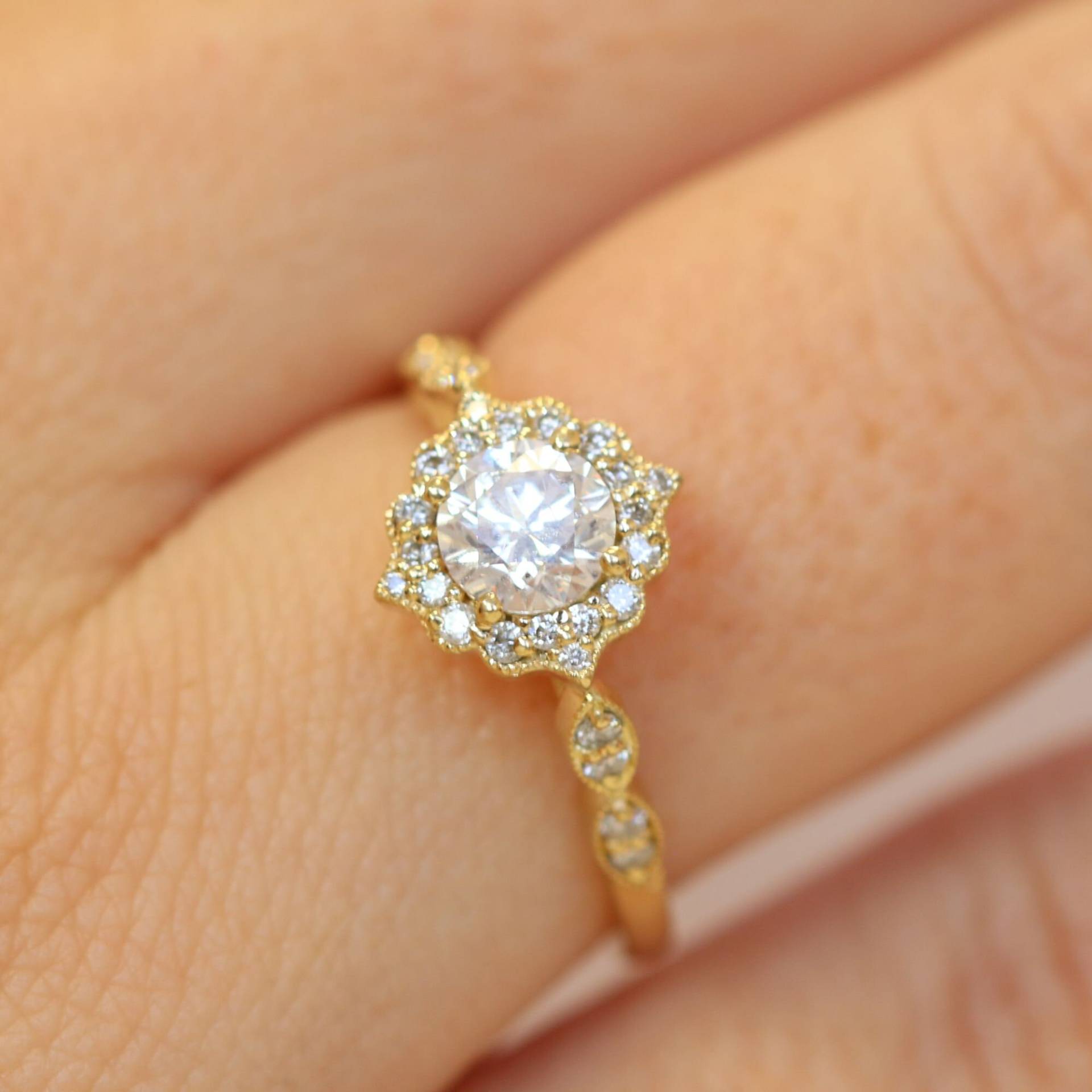 Verlobungsring, Vintage Ring, Diamant Gelbgold Ring von DianaRafaelJewelry