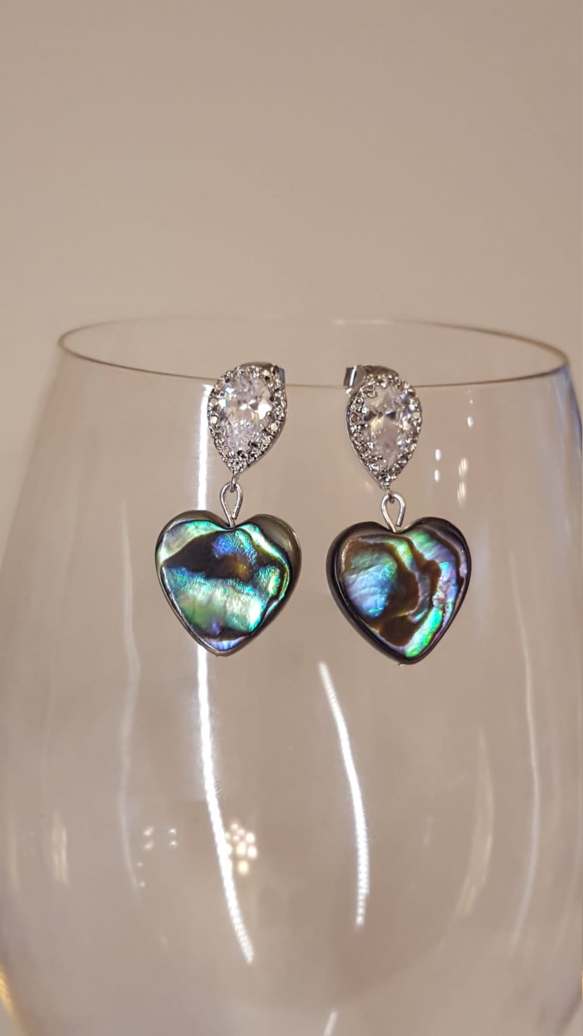 Abalone Herzen Mit Cz Silber Ohrhänger von DianaReevesJewelry