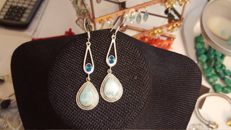 Blauer Larimar, Blautopas Und Sterling Silber Ohrringe von DianaReevesJewelry