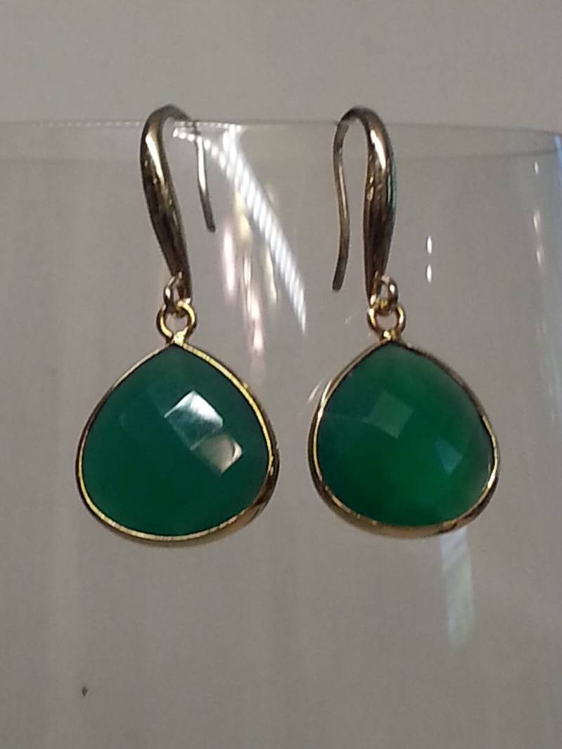 Grün Tropfen Facettierte Quarz Onyx Chalcedon Silber Ohrringe Vergoldet von DianaReevesJewelry