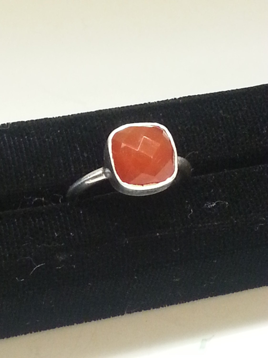 Kissenschliff Roten Onyx Sterling Silber Ring, Größe 6 von DianaReevesJewelry