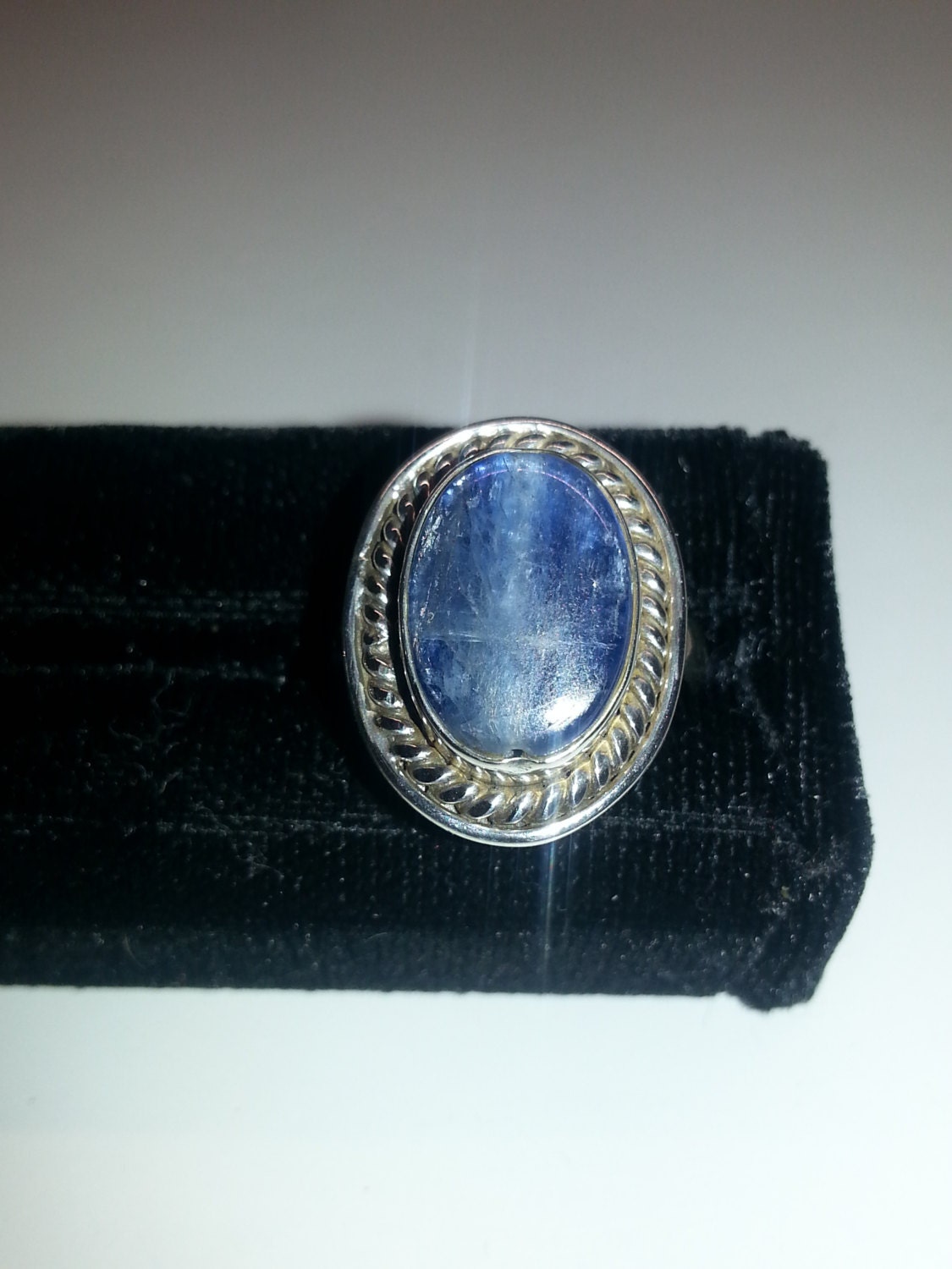 Kyanit Und Sterling Silber Ovaler Ring, Größe 6, 5 von DianaReevesJewelry