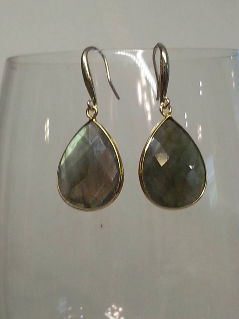 Labradorit Tropfen Facettierte Vergoldete Silber Ohrringe von DianaReevesJewelry