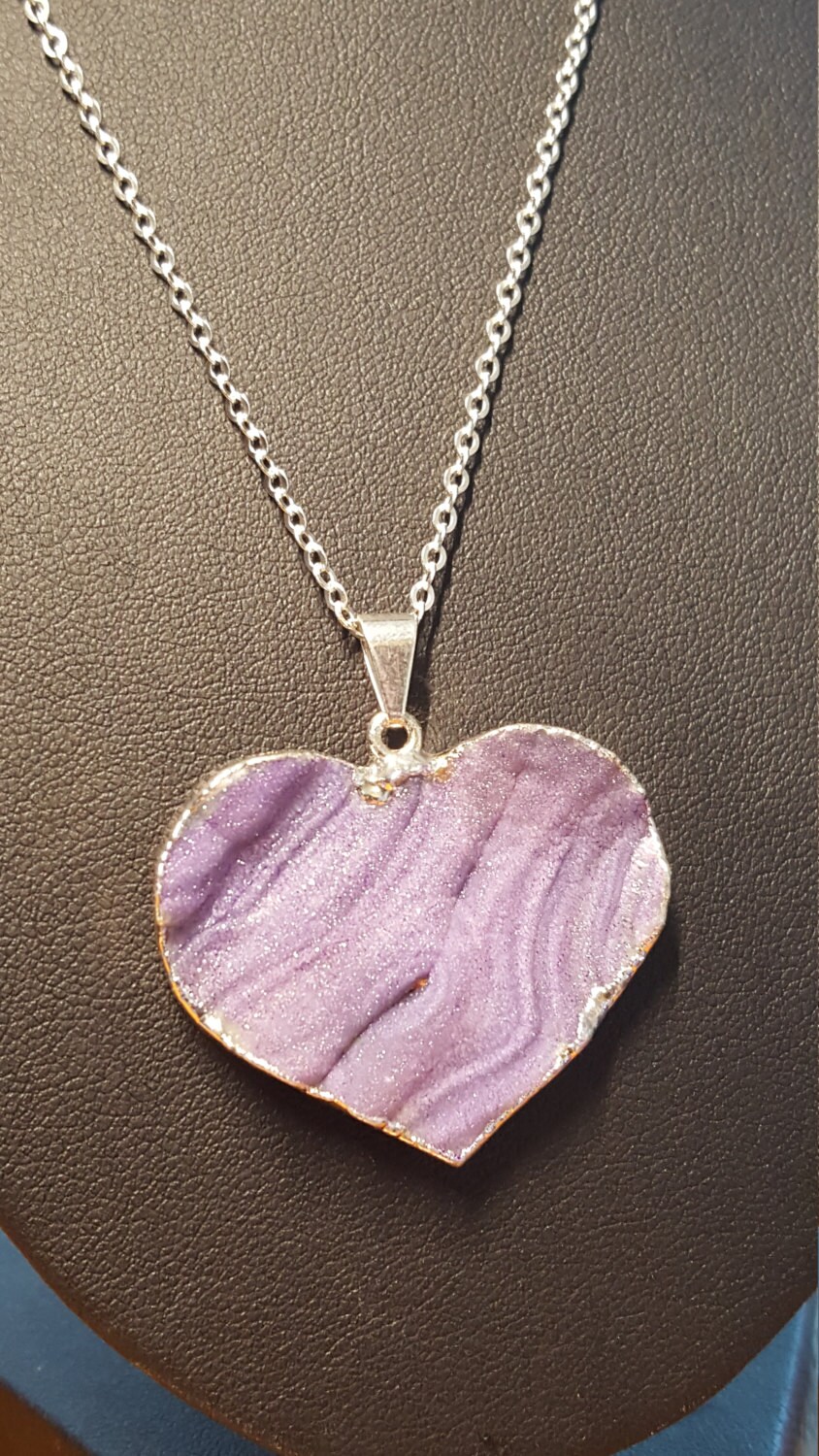 Lila Drusenherz Anhänger Mit 45 cm Langer Silberkette von DianaReevesJewelry