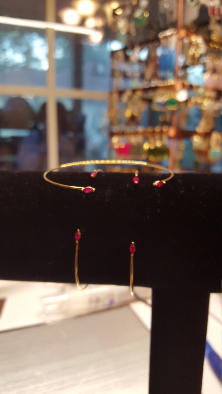 Zierliche Vergoldete Rubin Armband von DianaReevesJewelry