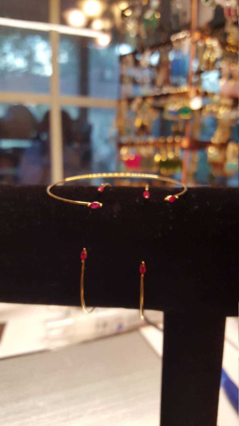 Zierliche Vergoldete Rubin Armband von DianaReevesJewelry