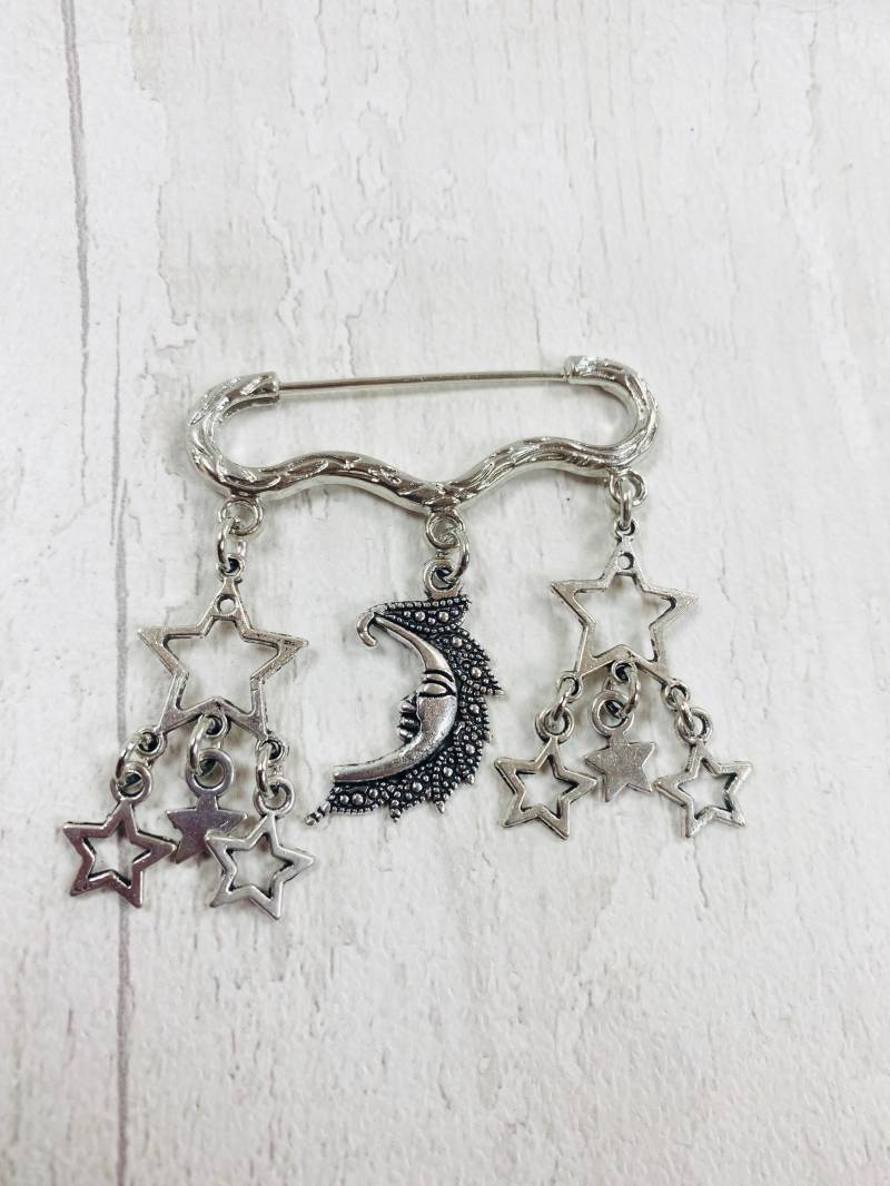 Mond Und Sterne Brosche, Kiltnadel, Silber Charm Taschenabzeichen, Pin, Geschenk Für Sie, Himmlisch von DianaSianCrafts