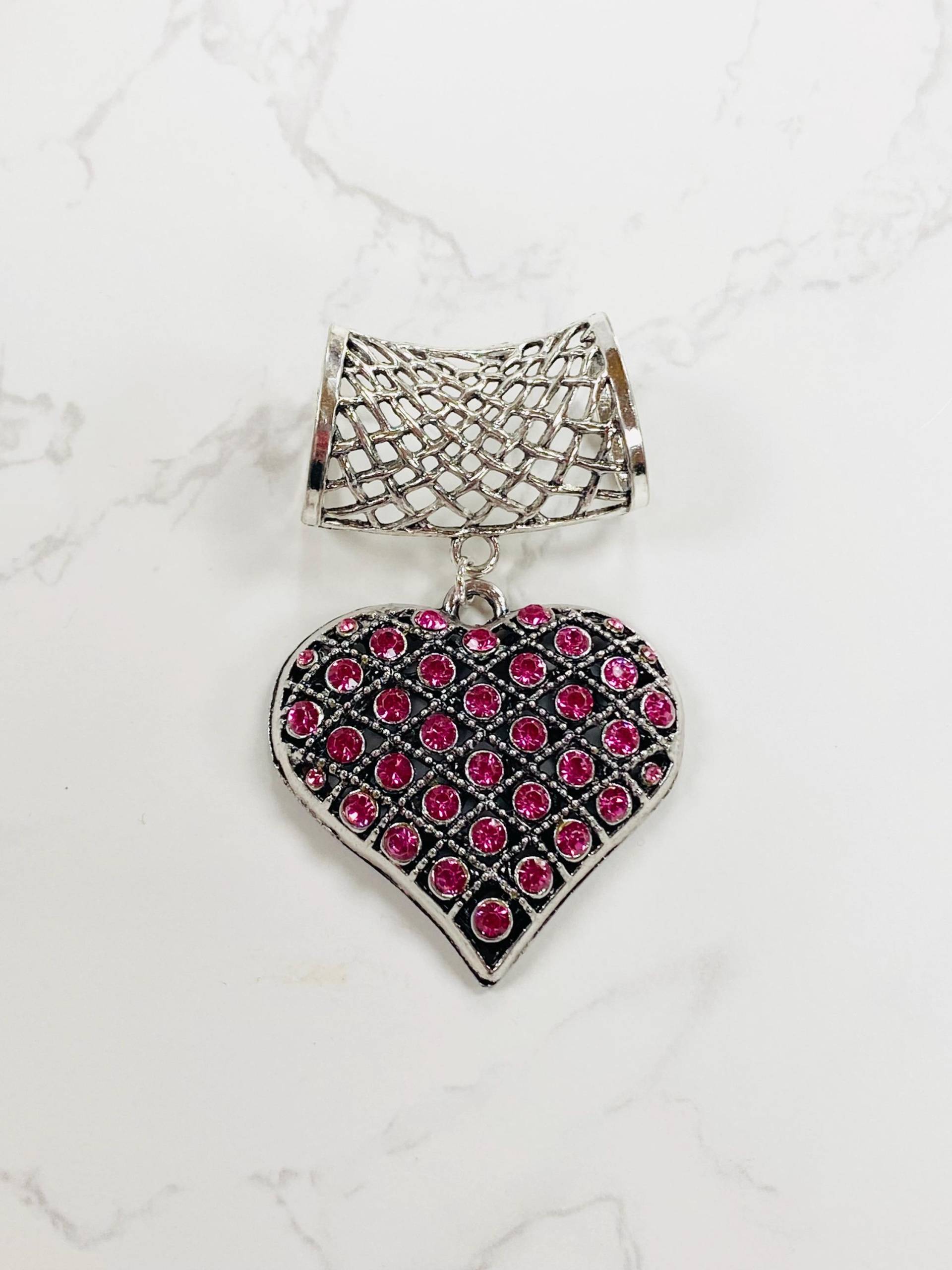 Rosa Strass Herz Schal Anhänger, Silber Anhänger Für Seide Und Chiffon Schals von DianaSianCrafts