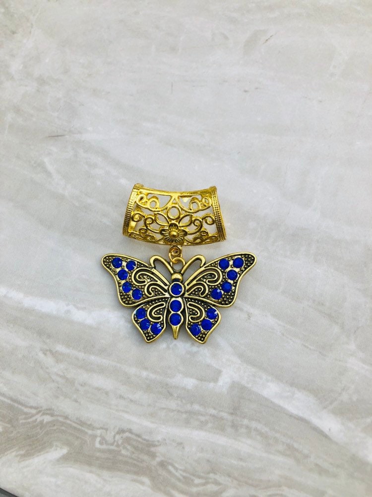 Royal Blau Strass Schmetterling Schal Anhänger, Gold Schmuck, Schmuck von DianaSianCrafts