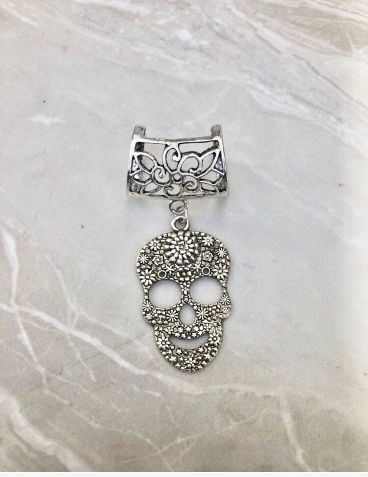 Sugar Skull Schal Anhänger Silber, Schalanhänger, Anhänger, Schmuck von DianaSianCrafts