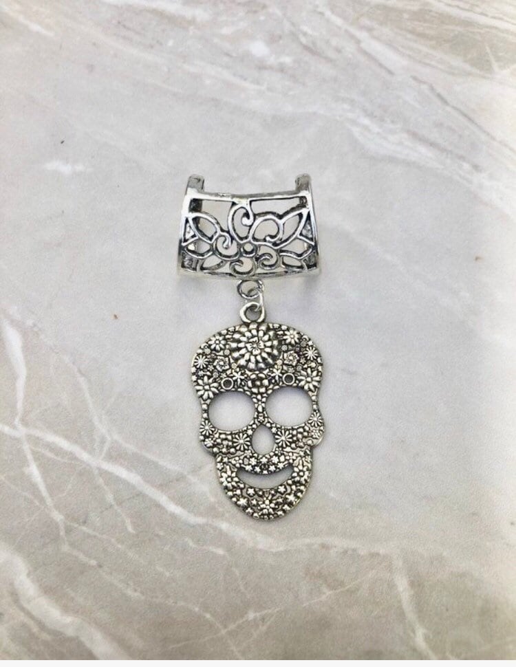 Sugar Skull Schal Anhänger Silber, Schalanhänger, Anhänger, Schmuck von DianaSianCrafts