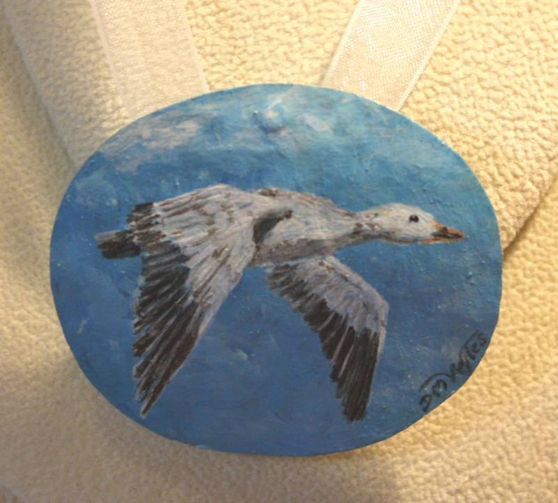 Schneegans Ist Handbemalt Auf Stück Kürbis Als Tragbare Miniaturkunst Schneegans Ist Handbemalt Auf Stück Kürbis Als Tragbare Miniaturkunst von DianaWylesArtStudio