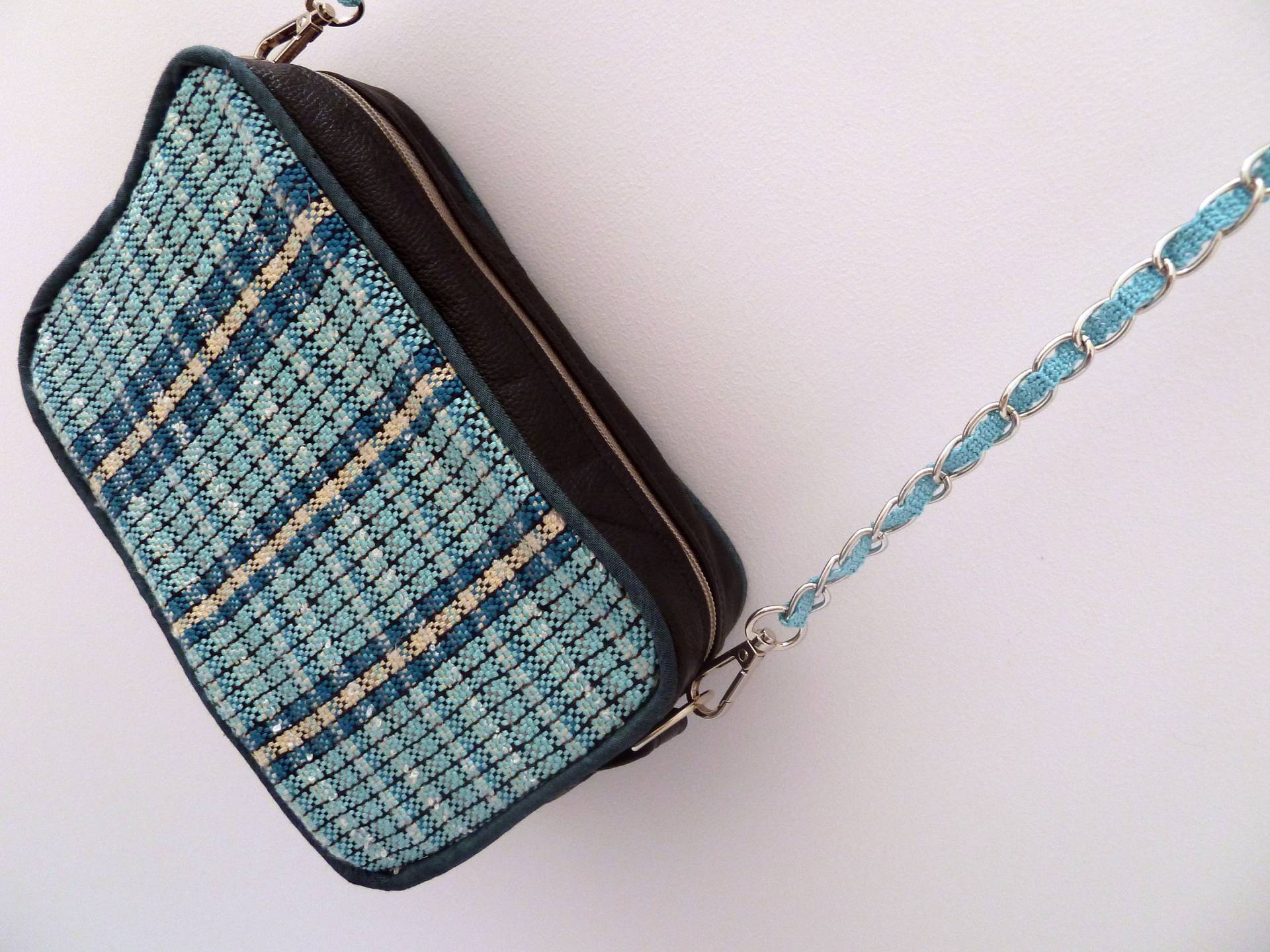 Schwarze Leder Tweed Tasche, Türkis Handgewebte Seide Tweed, Silber Kette + Seidenband, Schuss Gefüttert, Tartan Design, Geschenk Für Sie von DianeShawSilkGifts