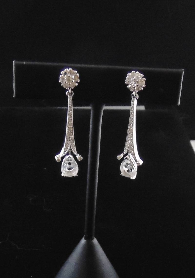 Elegante Klassisch Real Look Vintage Signierte Panetta Baumelnde Strass Ohrclips von DianesJewelsnMore