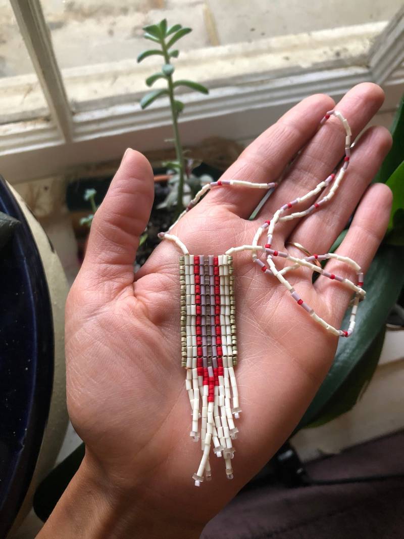 Schaukel Und Glanz Rocailles-Perlen-Halskette von DiatomDeliSeedBeads