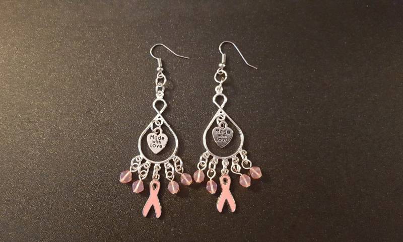 Rosa Unterstützung Band Ohrringe - Brustkrebs Bewusstsein von Dibana1516