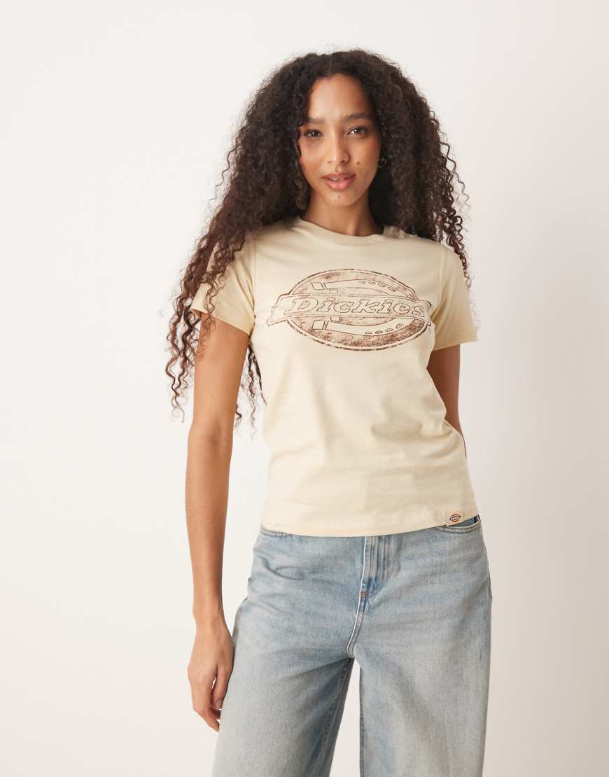 Dickies - APAC - Feuchtigkeitsableitendes, knappes T-Shirt in Wollweiß mit großem, zentriertem Logo-Brown von Dickies