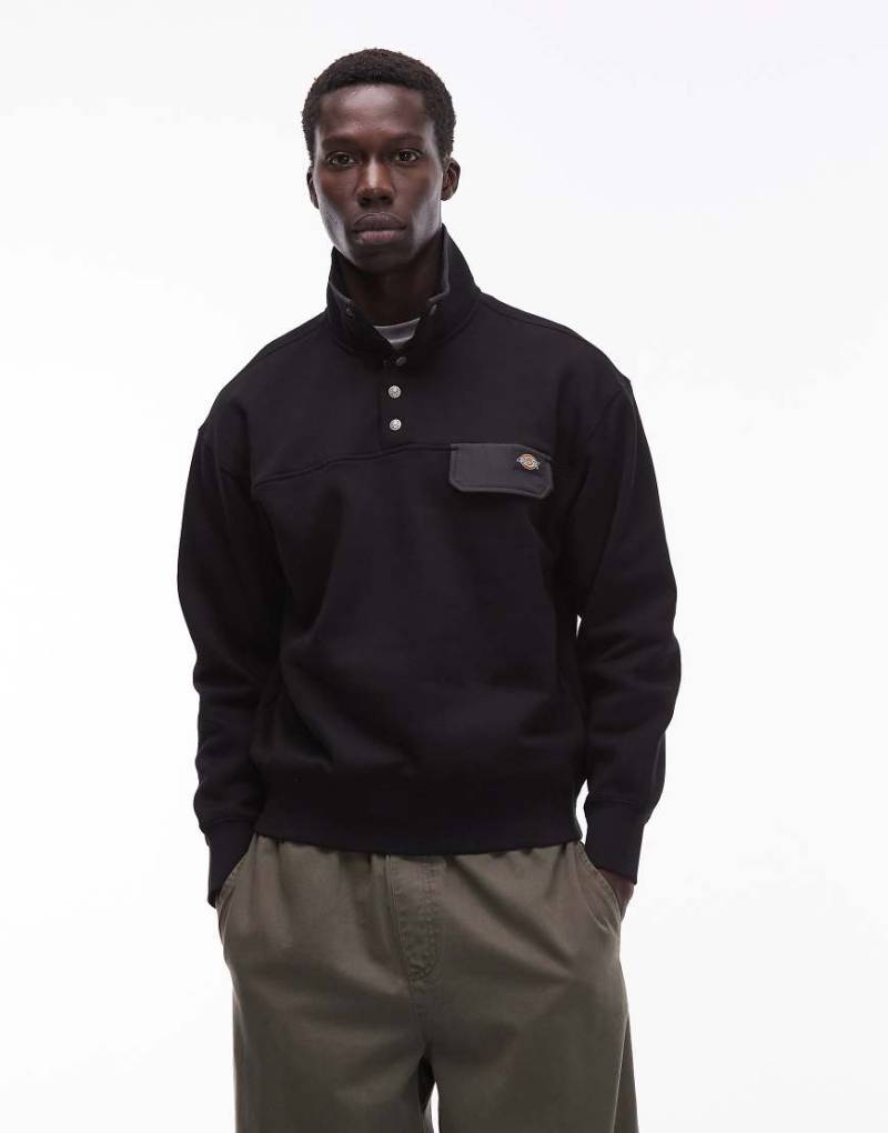 Dickies - APAC - Pullover in Schwarz mit kurzer Knopfleiste von Dickies