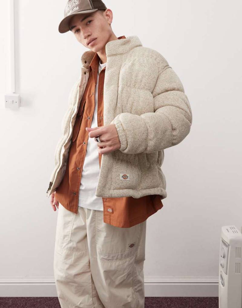 Dickies - Baker - Puffermantel in gebrochenem Weiß von Dickies