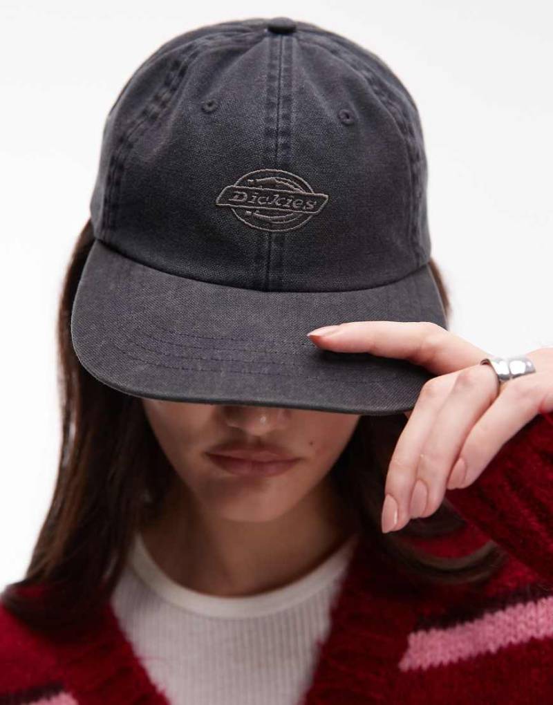 Dickies - Duck - Dad-Kappe in verwaschenem Schwarz mit farblich abgestimmtem, mittigem Logo von Dickies
