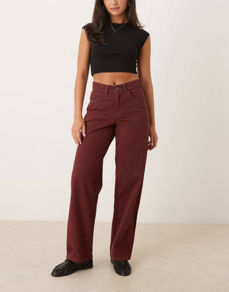 Dickies - Herndon - Weite Jeans in dunklem Burgunderrot von Dickies