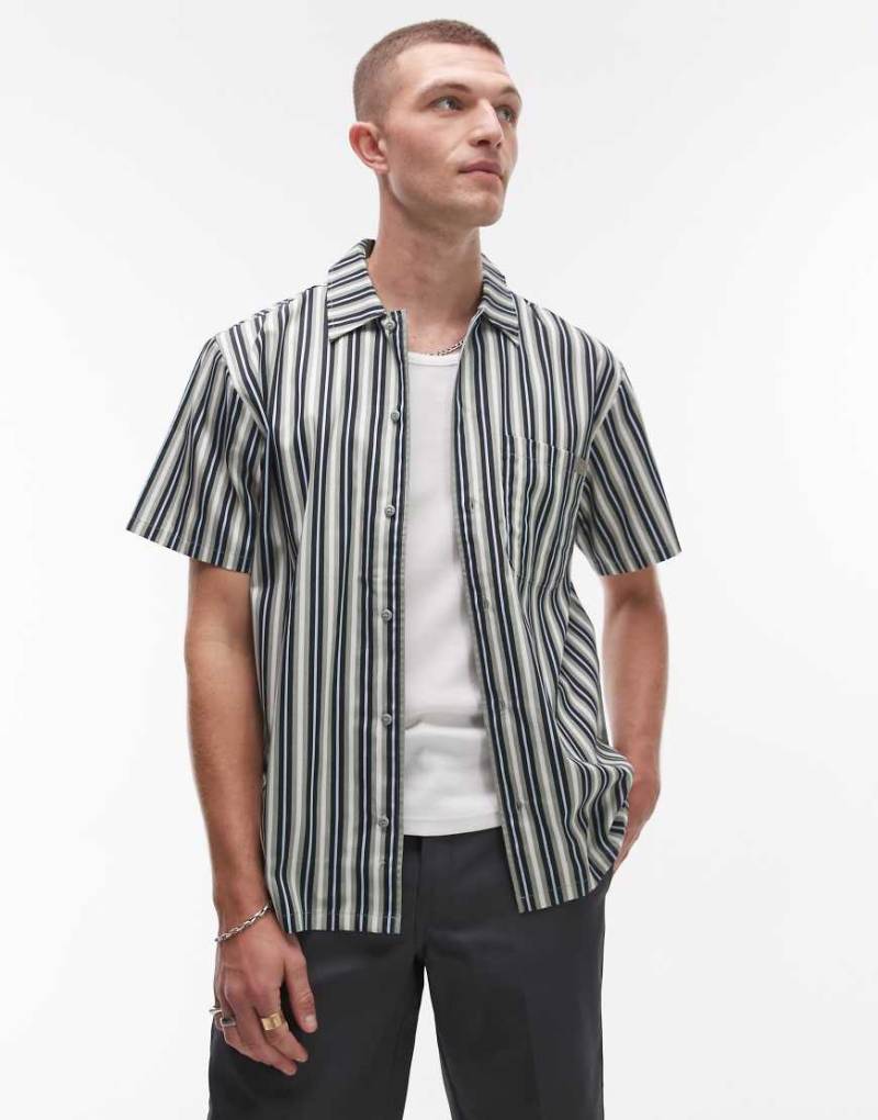 Dickies - Kurzärmliges Work-Hemd in Grün mit bunten Streifen von Dickies