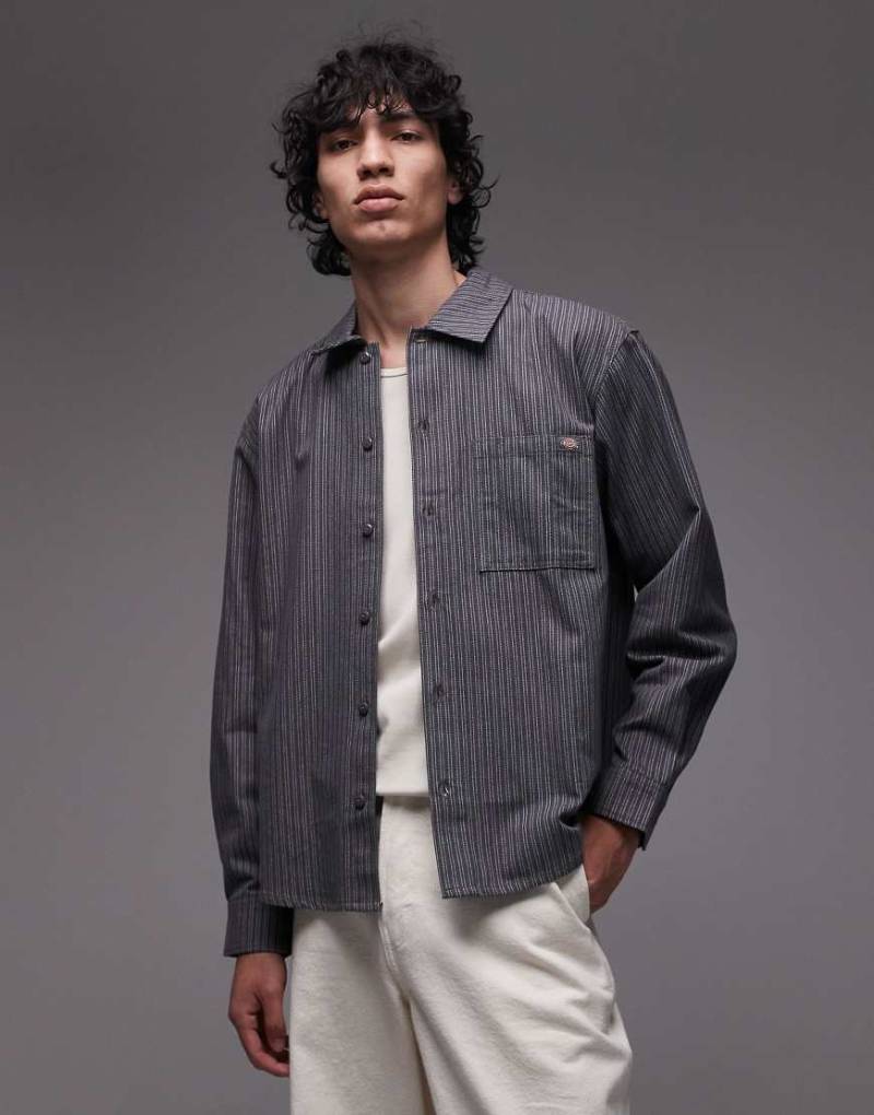 Dickies - Lima - Oversize-Hemd in Dunkelgrau mit Nadelstreifen von Dickies