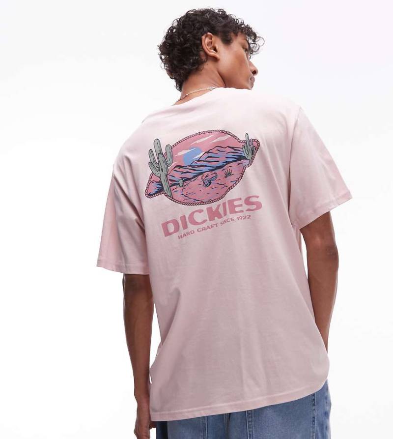 Dickies - T-Shirt in Hellrosa mit Wappen-Rückenprint im Western-Design, exklusiv bei ASOS von Dickies